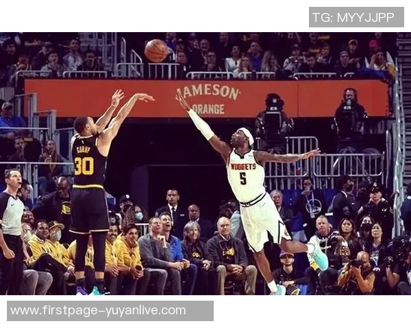 2015年11月3日勇士与灰熊的激烈对决回顾与精彩瞬间分析 2015年11月3日勇士与灰熊的激烈对决回顾与精彩瞬间分析